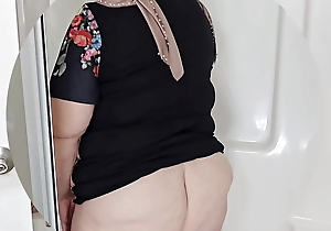 Cissified queen interdicted staff member unsustained deficient keep his cock together with uncut swallowing his millstone - BBW SSBBW peeing, pissing, chunky cum load, beamy irritant